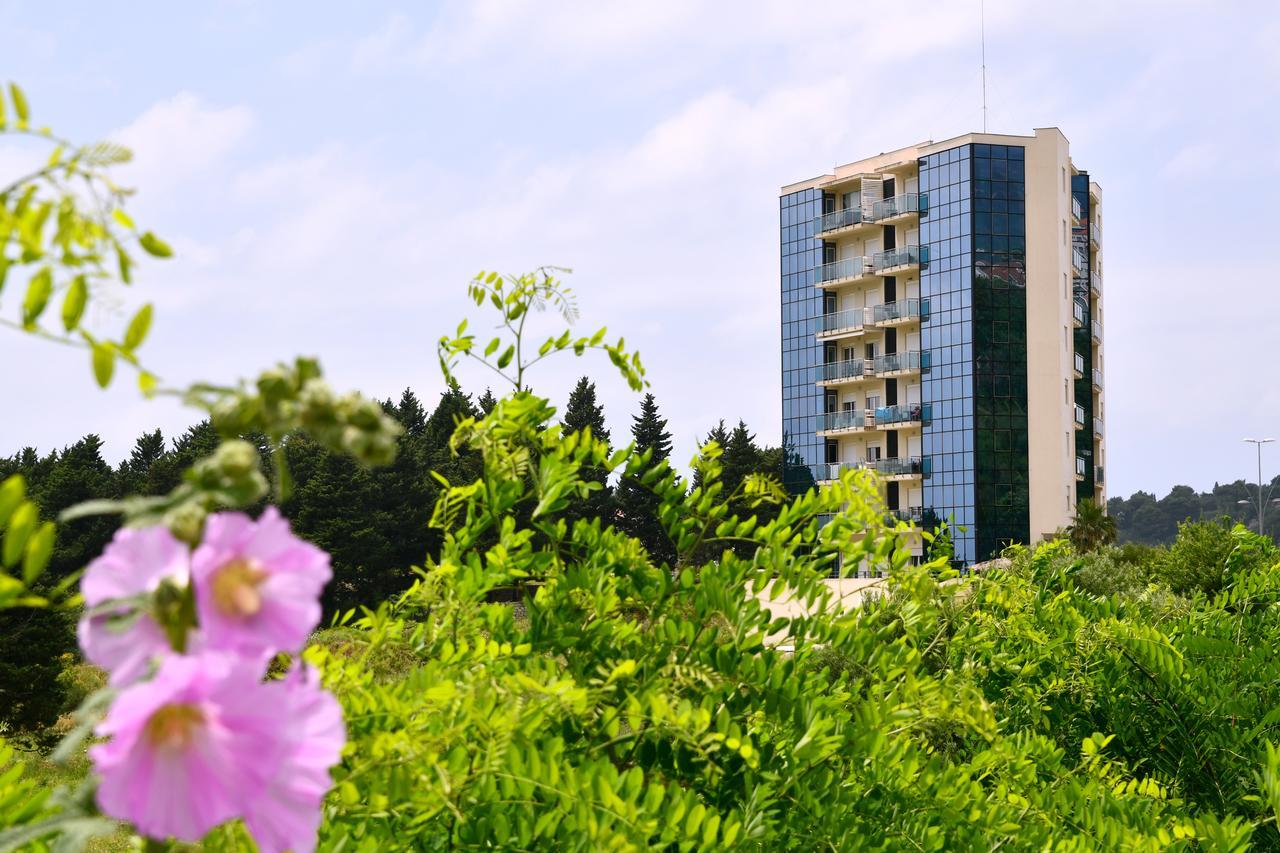 Apartments Crystall Μπούντβα Εξωτερικό φωτογραφία