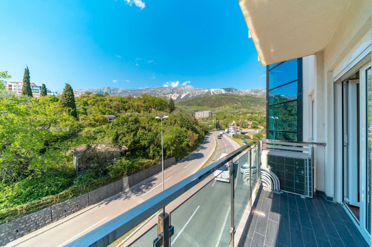 Apartments Crystall Μπούντβα Εξωτερικό φωτογραφία