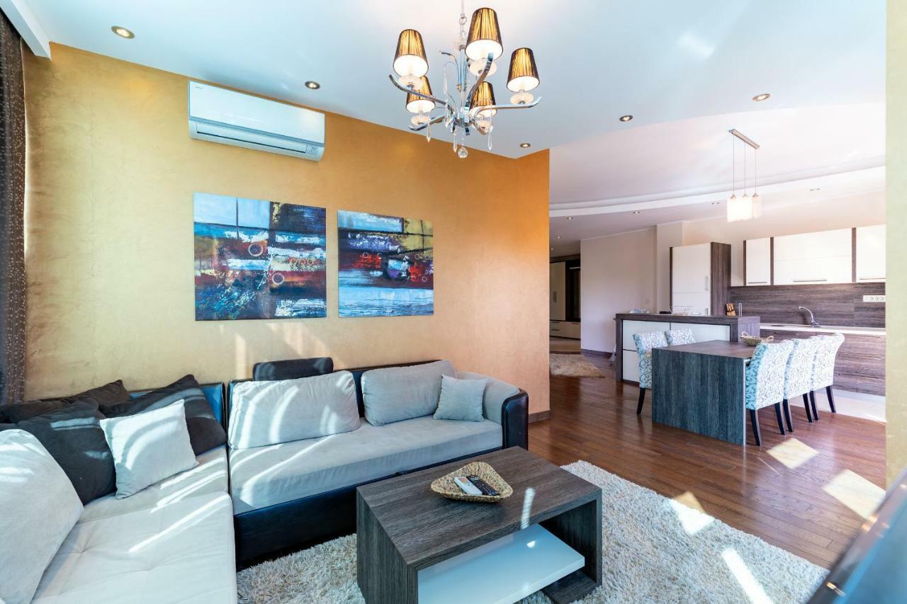Apartments Crystall Μπούντβα Εξωτερικό φωτογραφία