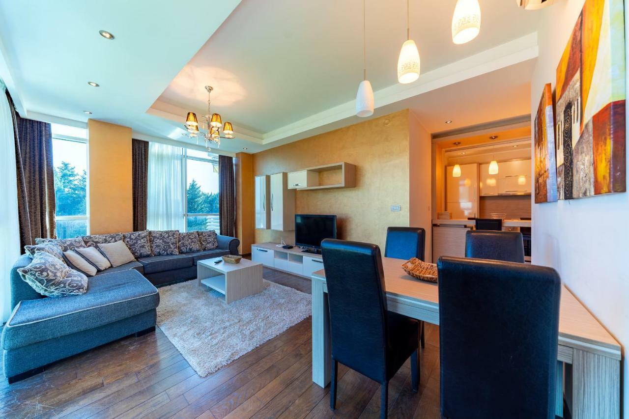 Apartments Crystall Μπούντβα Εξωτερικό φωτογραφία