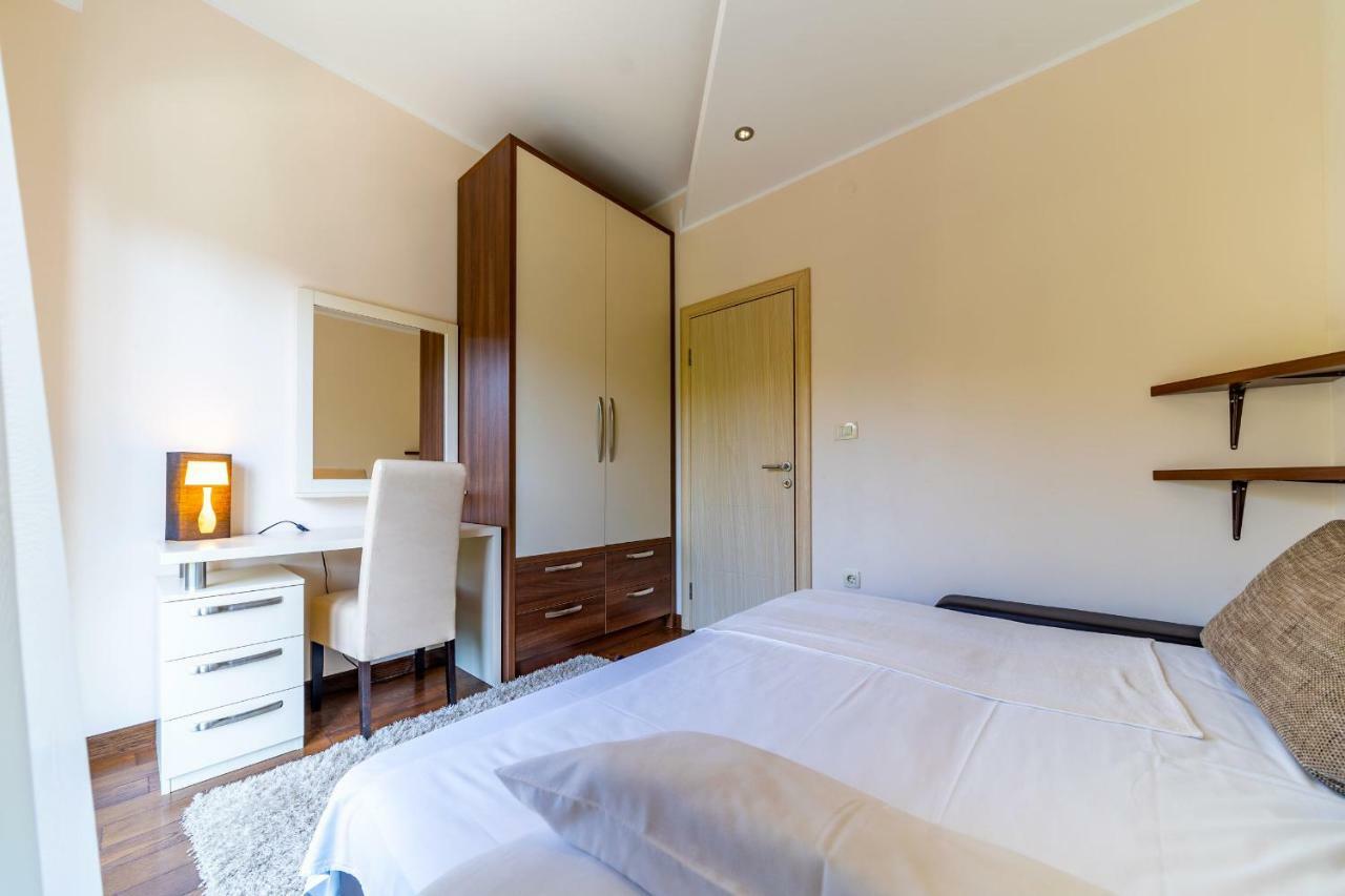 Apartments Crystall Μπούντβα Εξωτερικό φωτογραφία