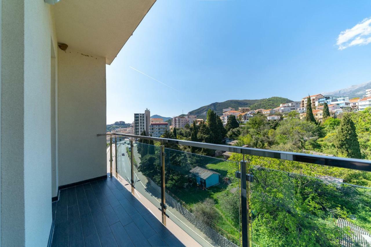 Apartments Crystall Μπούντβα Εξωτερικό φωτογραφία